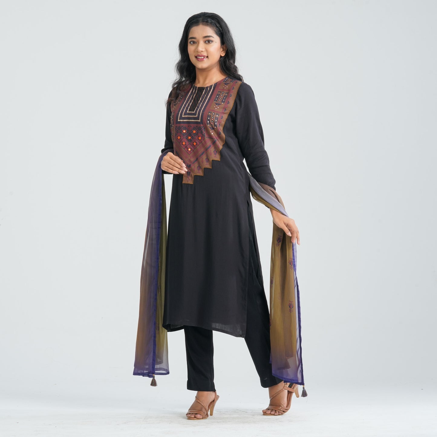 Women's Mix Blended Three Piece Set