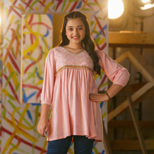 Load image into Gallery viewer, GIRLS TEEN TUNIC-PEACH
