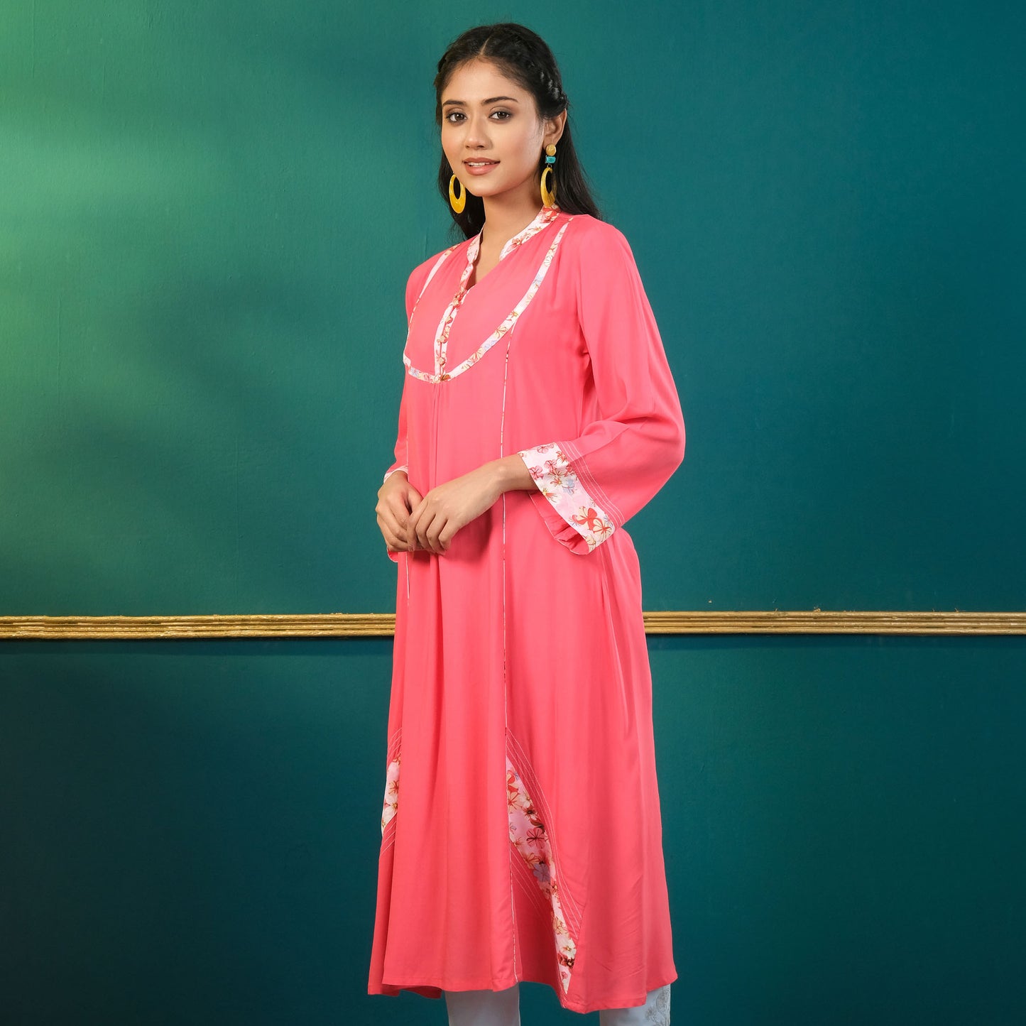 Women Pink Silk Printed Kurti