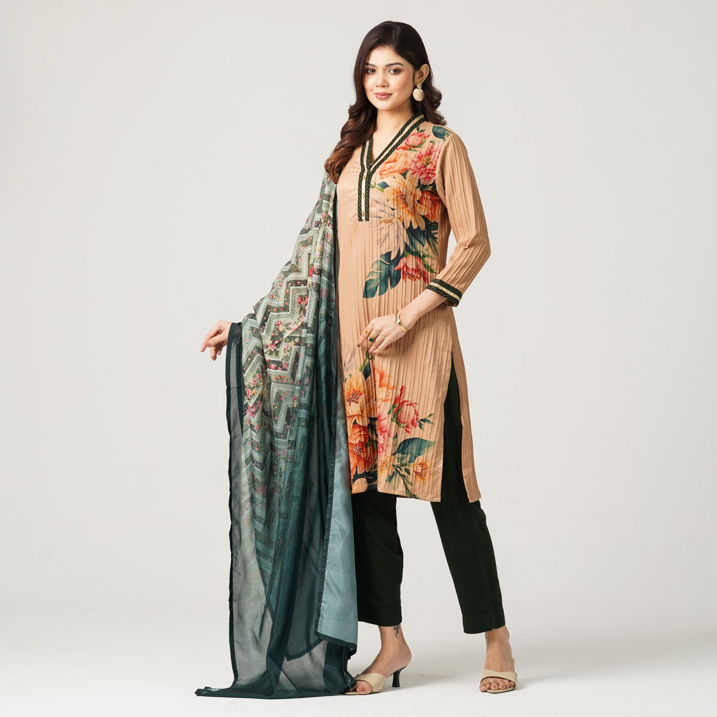 Women’s Georgette Sequin Three Piece Set