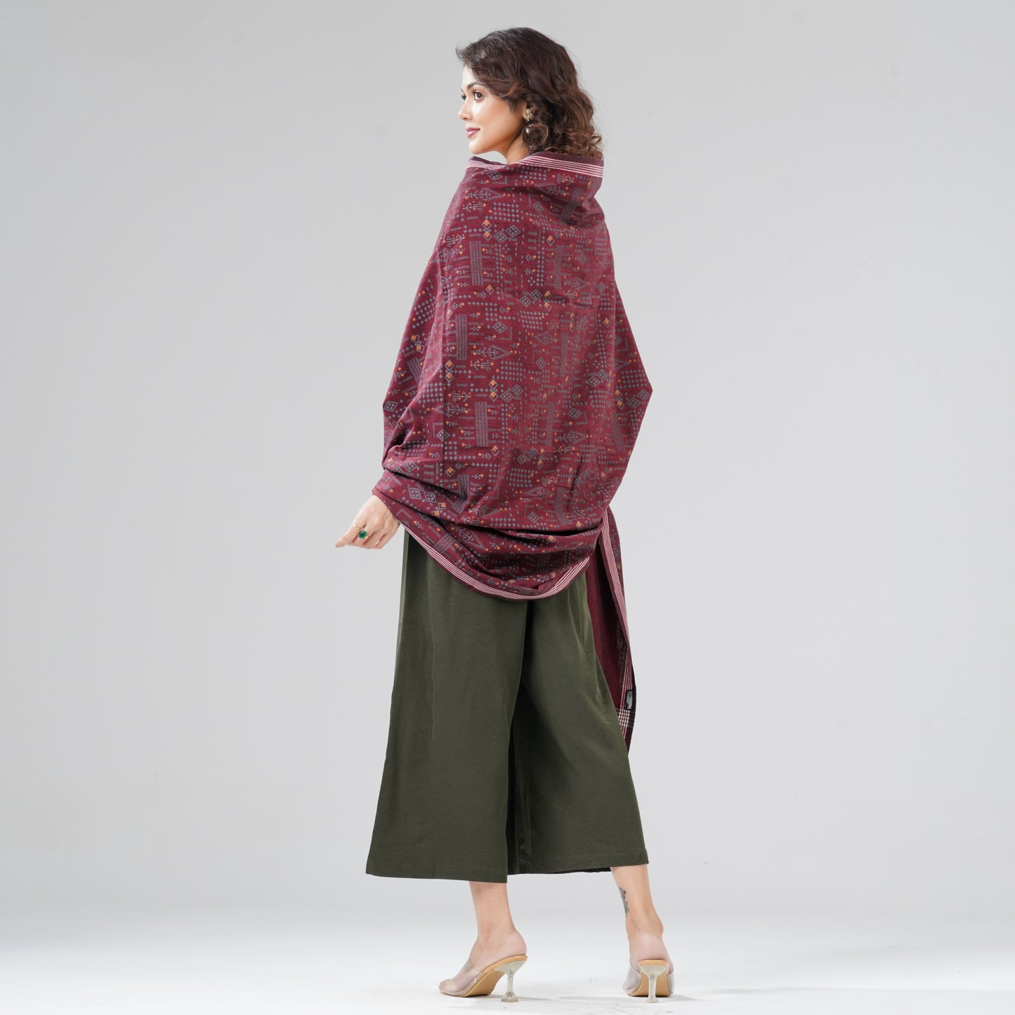 Womens Maroon Shawl