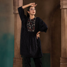 Load image into Gallery viewer, ETHNIC FUSION KURTI-BLACK
