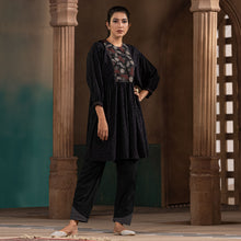 Load image into Gallery viewer, ETHNIC FUSION KURTI-BLACK
