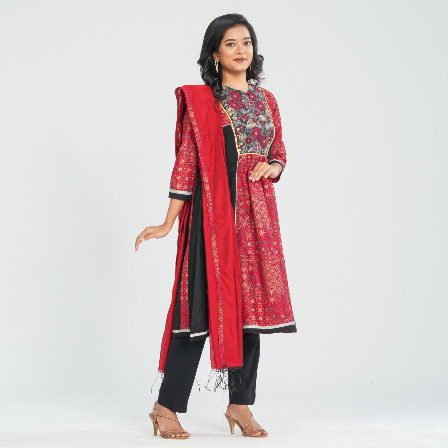 Women Red Cotton Three Piece Set