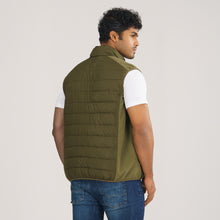 Load image into Gallery viewer, Men Sleeveless Olive Jacket
