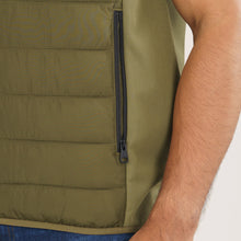 Load image into Gallery viewer, Men Sleeveless Olive Jacket
