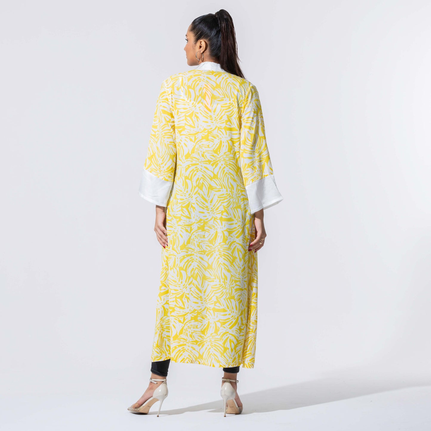 Womens White & Yellow Printed Shrug