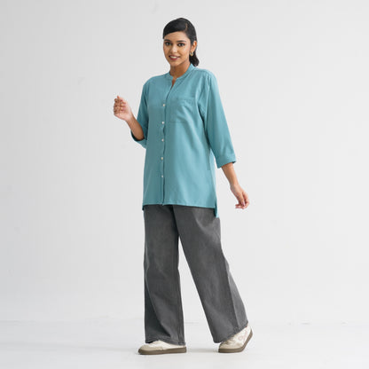 Women’s Teal Shirt