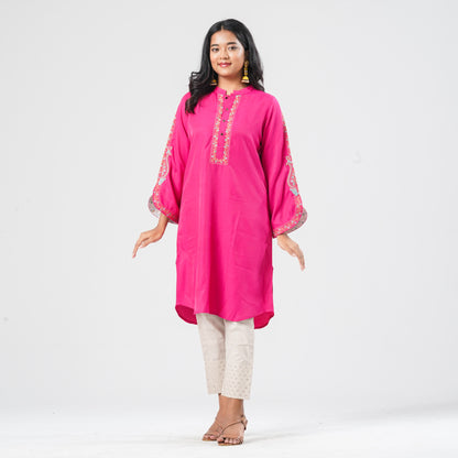 Women’s Mixed Silk Embroidered Kurti