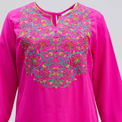 Women Pink Screen Print Kurti