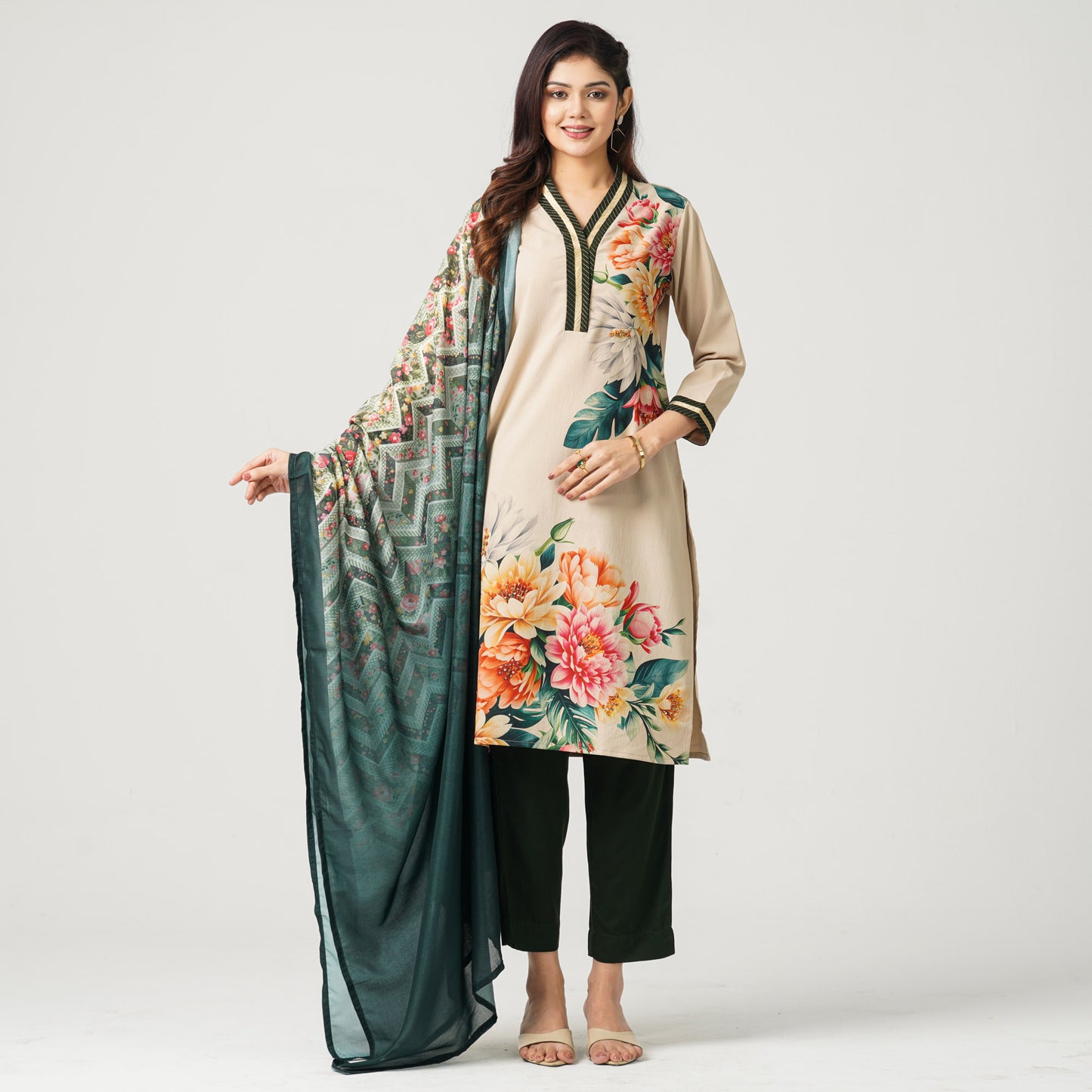 Women’s Georgette Sequin Three Piece Set