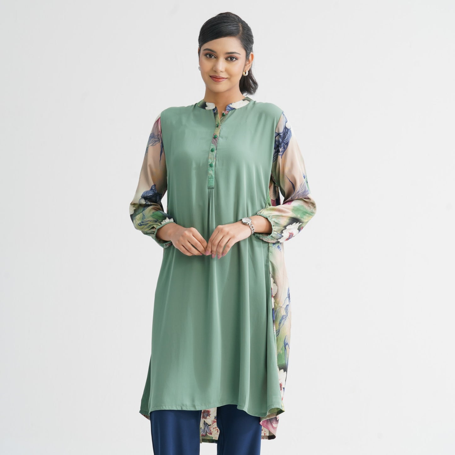 Women's Green Floral Blended Kurti