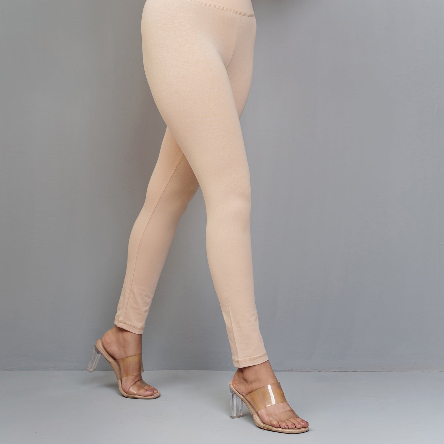 Womens Peach Leggings