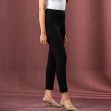 Load image into Gallery viewer, Women’s Black Leggings
