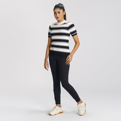 Womens Black & White Sweater