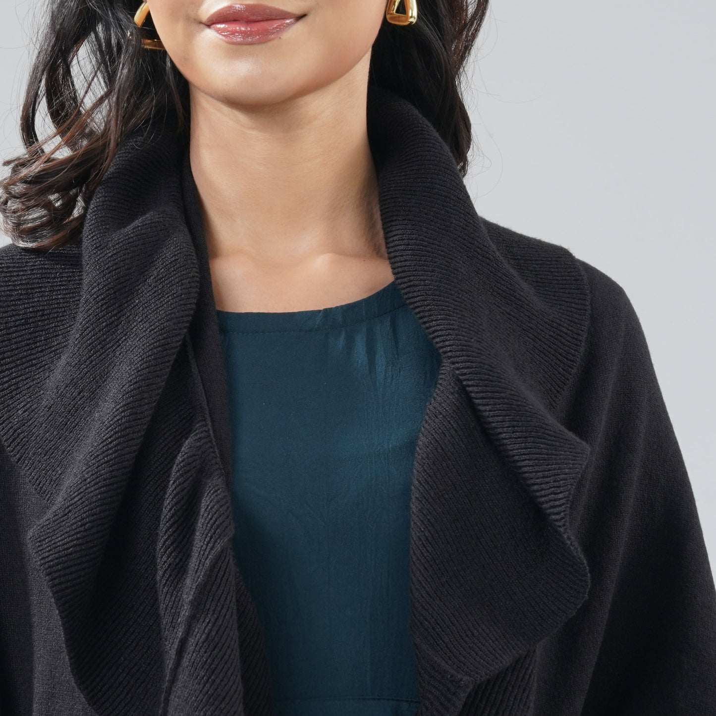 Womens Black Ruffle Shawl