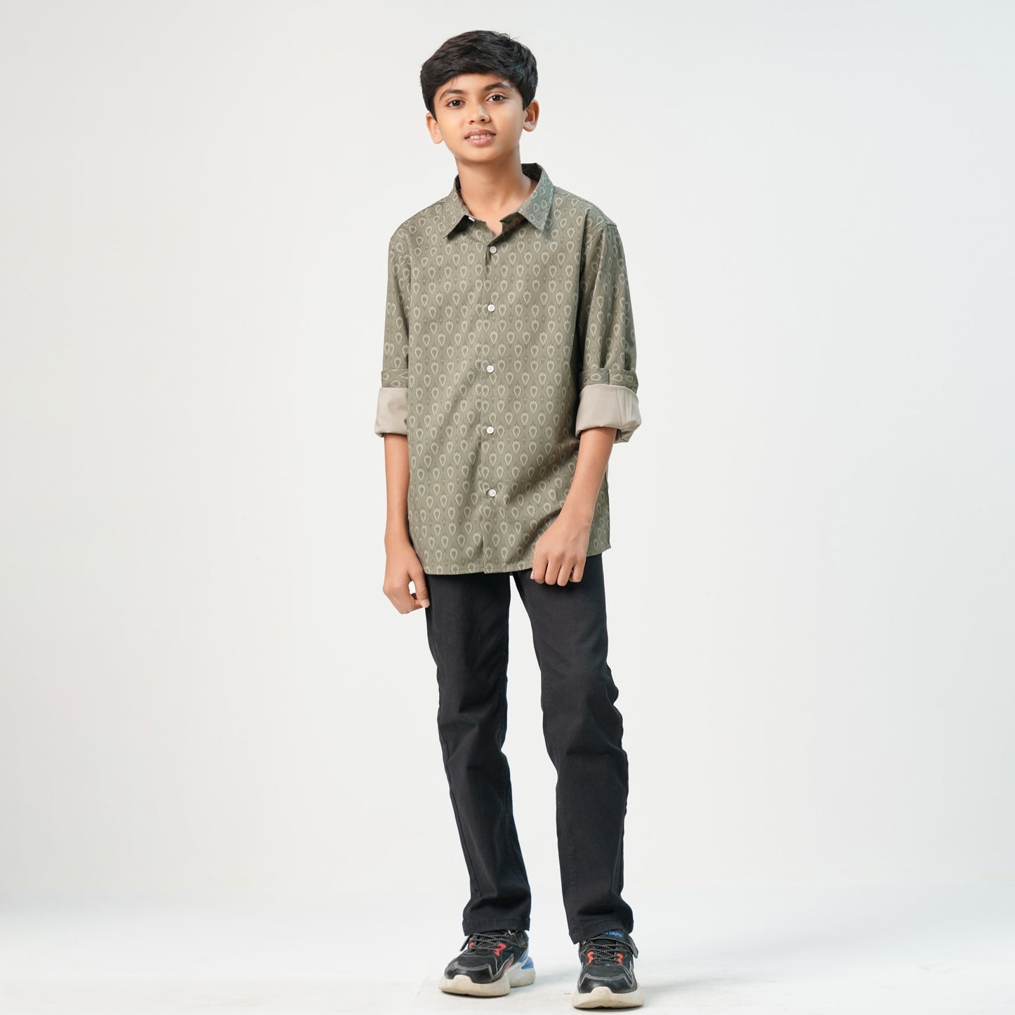 Boys Aop-Olive Ls Shirt