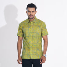 Load image into Gallery viewer, Mens Yellow Printed Cotton Shirt
