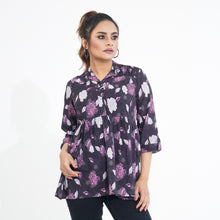 Load image into Gallery viewer, Womens Printed Top
