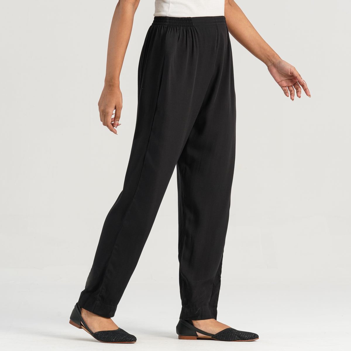 Womens Black Bottom
