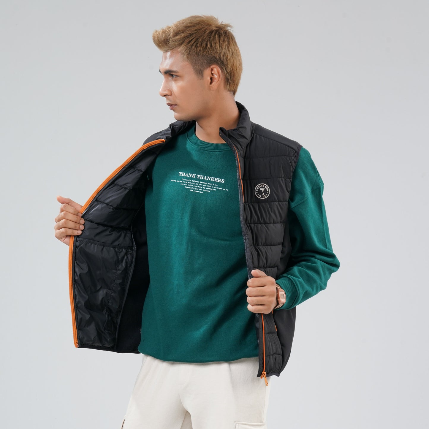 Men Sleeveless Black Jacket