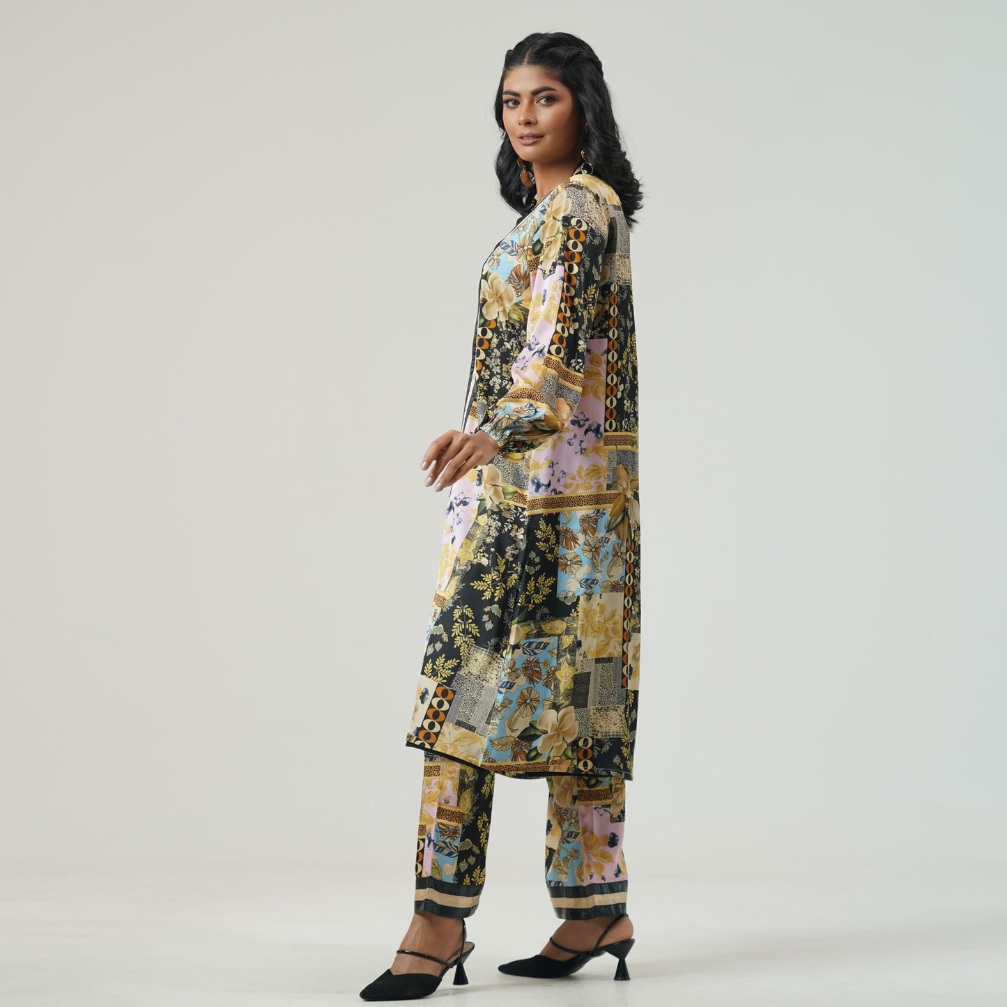 Womens Multi Color Printed Shrug