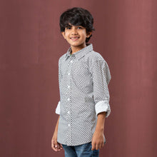 Load image into Gallery viewer, BOYS L/S SHIRT-WHITE/BLACK
