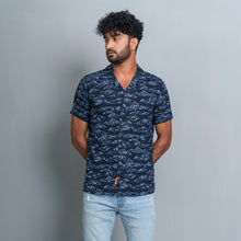 Load image into Gallery viewer, Mens Short Sleeve Shirt- Navy/Blue
