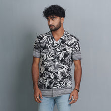 Load image into Gallery viewer, Mens Lapel Shirt- Black/White
