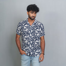 Load image into Gallery viewer, Mens Lapel Shirt- White/Navy
