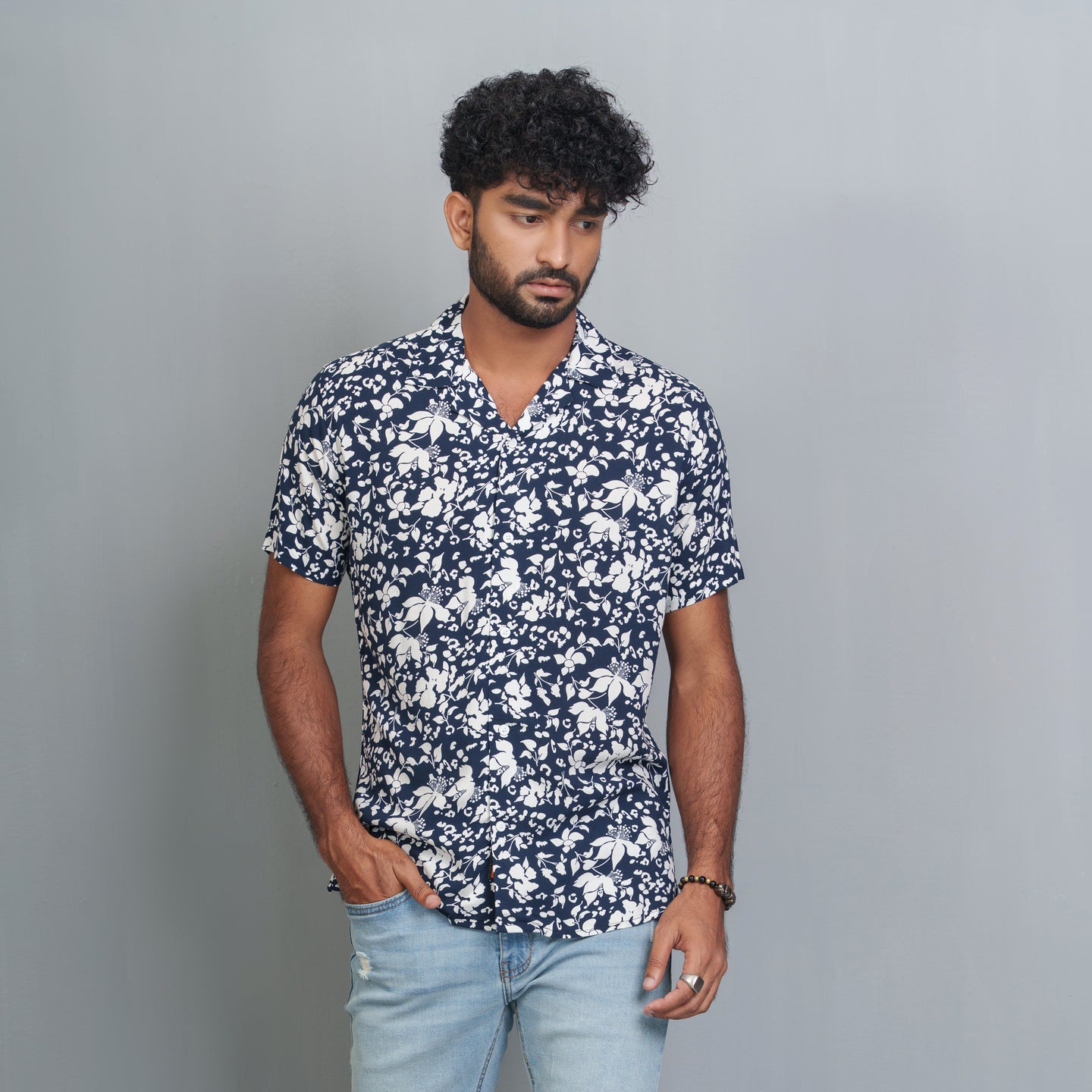 Mens Lapel Shirt- White/Navy