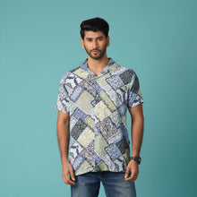 Load image into Gallery viewer, Men&#39;s Navy-White Hawaii Shirt
