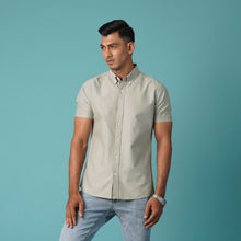 Load image into Gallery viewer, Men&#39;s Olive Short Sleeve Shirt
