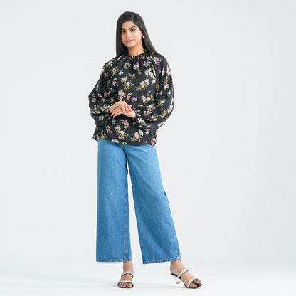 Women’s Blended Fabric Top