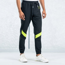 Load image into Gallery viewer, Men&#39;s Black Active Trousers
