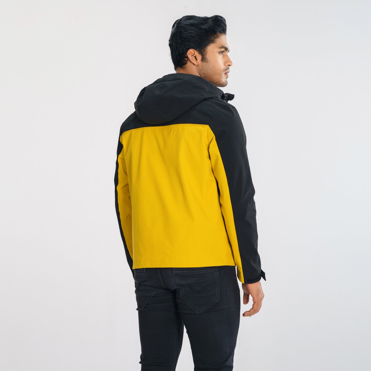 Mens Yellow & Black Windbreaker