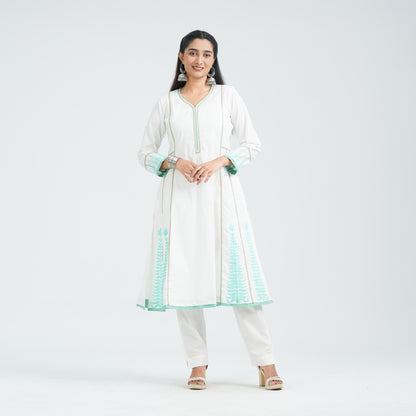 Women Off White Cotton Two Piece Set