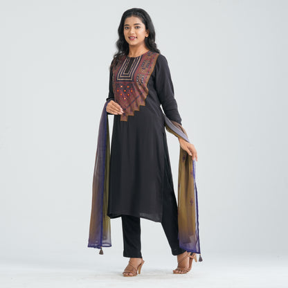 Women's Mix Blended Three Piece Set