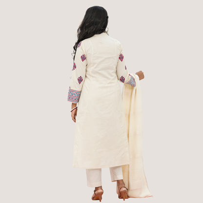Womens Off White 3-Piece Set