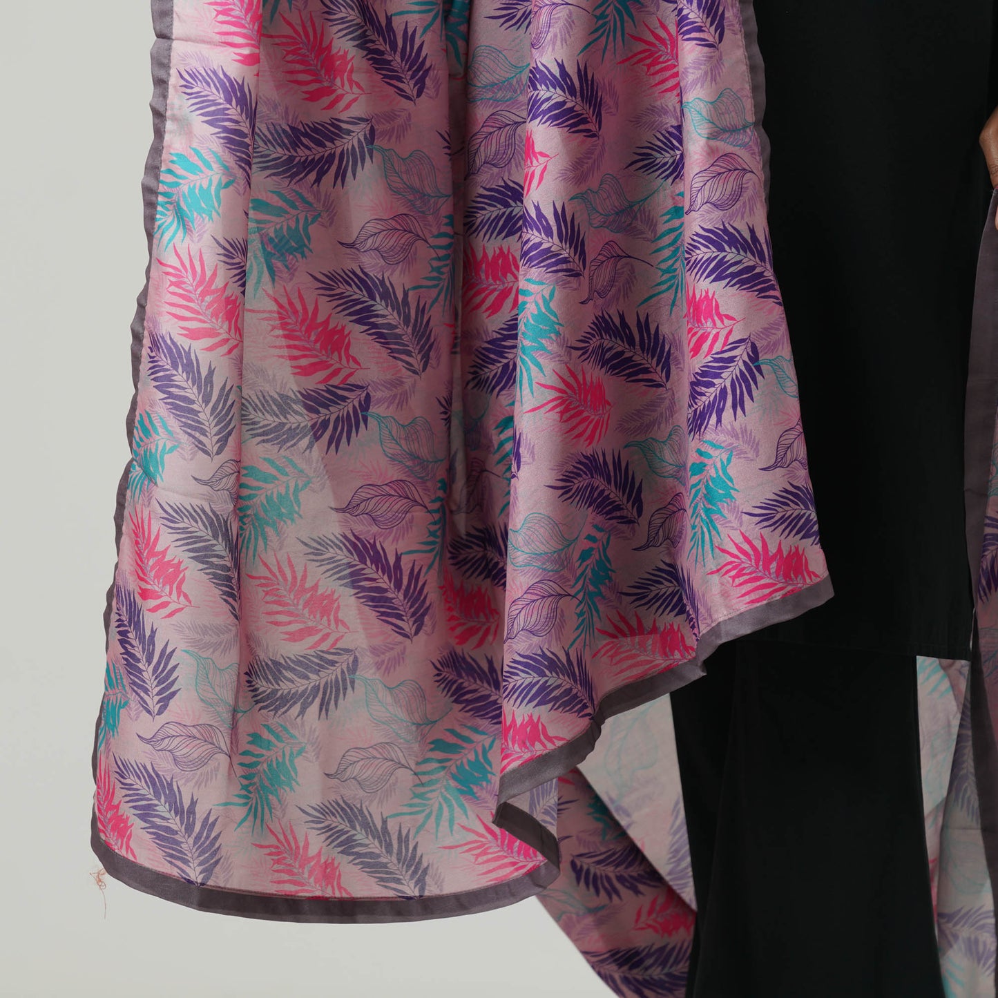 Womens Ethnic Lavender Orna