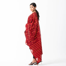 Load image into Gallery viewer, Womens Maroon Silk Orna
