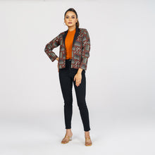 Load image into Gallery viewer, Women&#39;s Black &amp; Olive Ethnic Jacket
