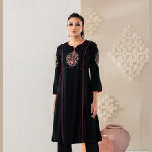 Load image into Gallery viewer, Women’s Black Linen Kurti
