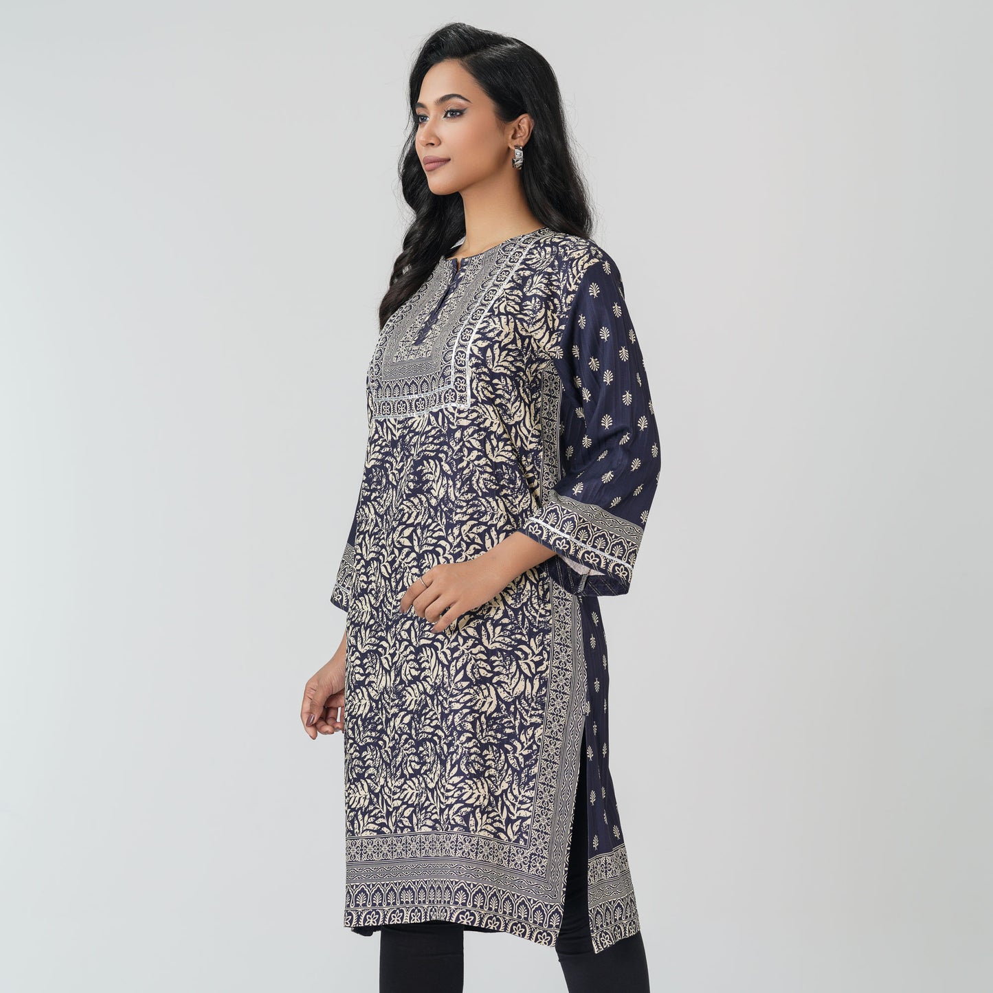 Womens Embroidered Kurti