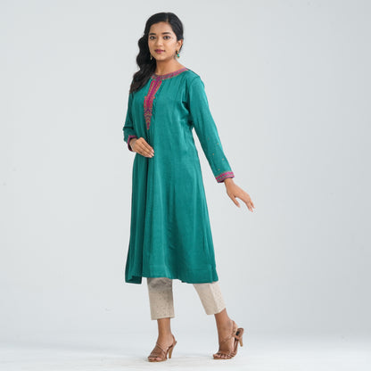 Women’s Crepe Silk Kurti