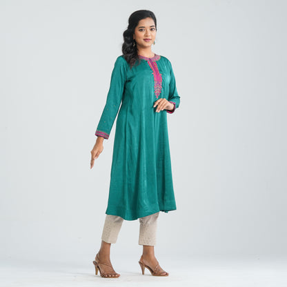 Women’s Crepe Silk Kurti