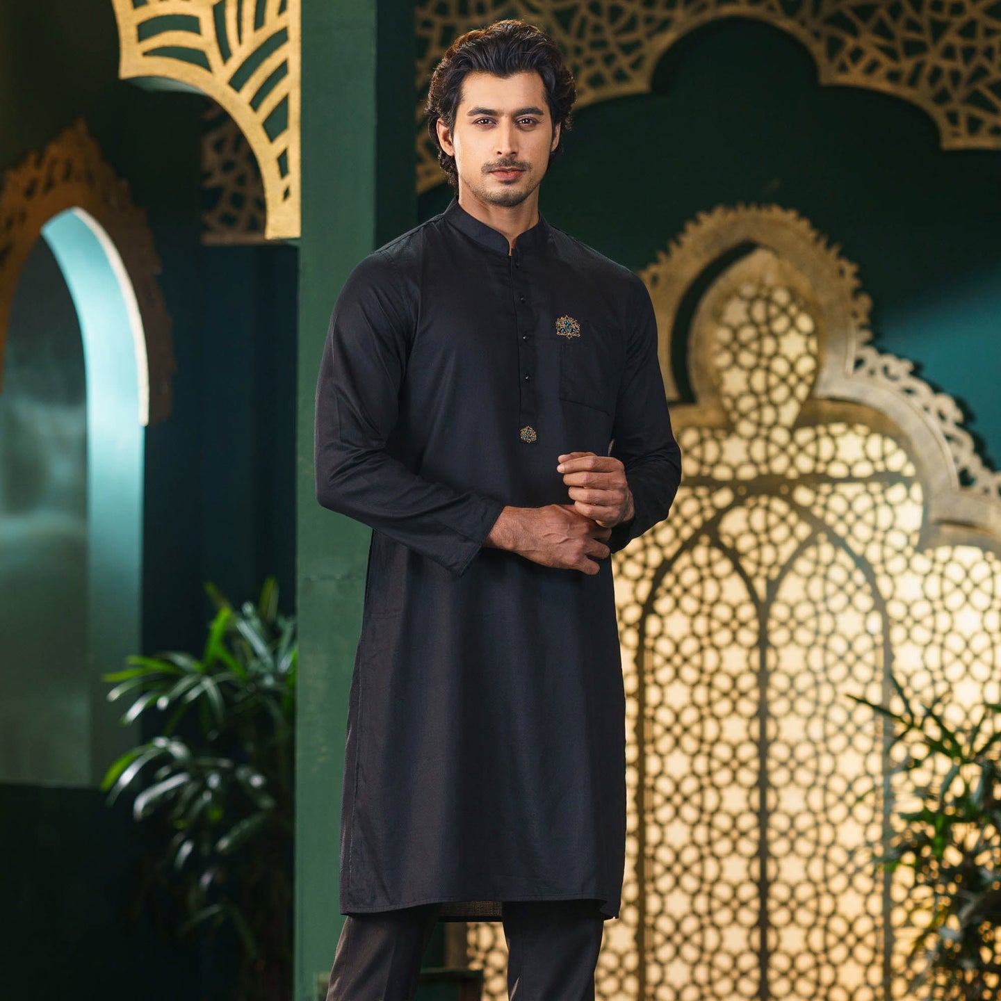 Men's Black Embroidery Panjabi