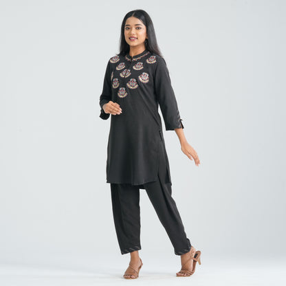 Women’s Crinkle Georgette Two Pcs Set