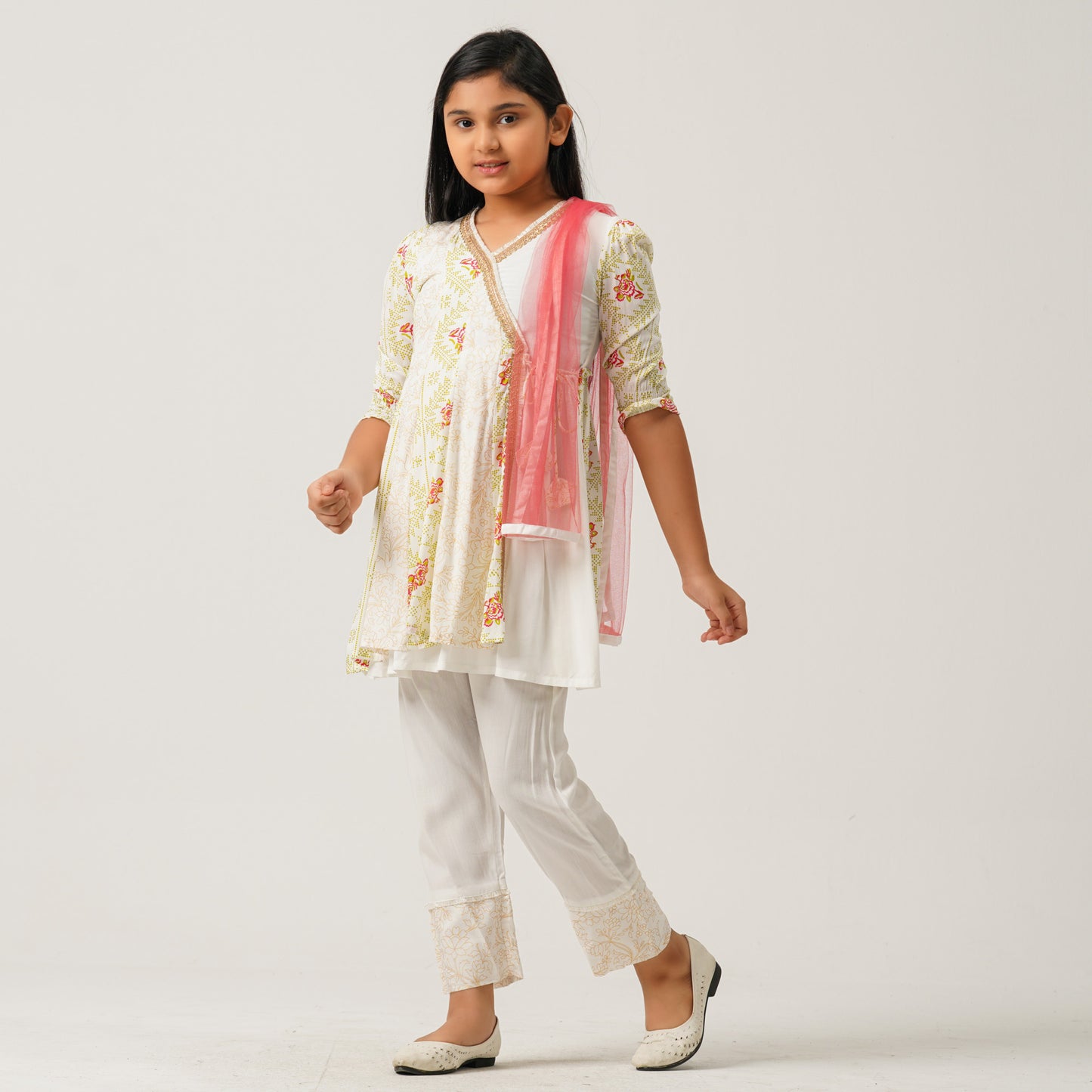 Girls Multi Color Three Piece Set