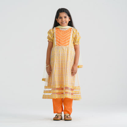 Girl’s Cotton Net Three Piece Set